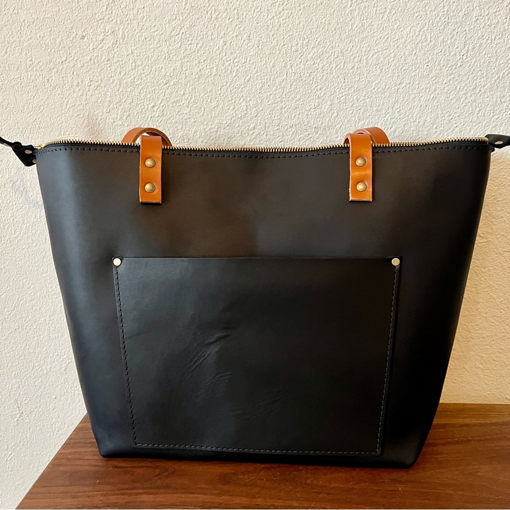 🦄 portland leather • black with tandles large zip tote